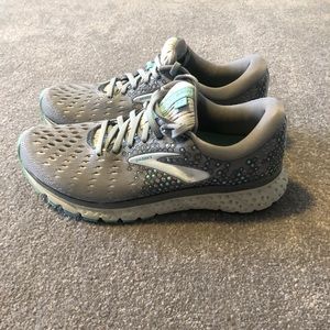 Women’s Brooks Glycerin 17